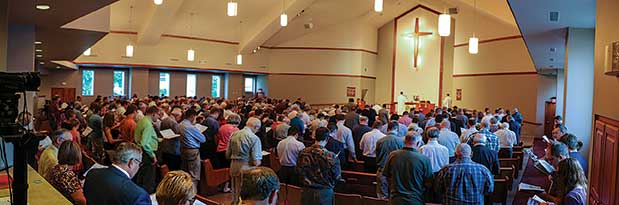 Messiah Lutheran Church, Eau Claire, Wis., hosted the Convention communion service.