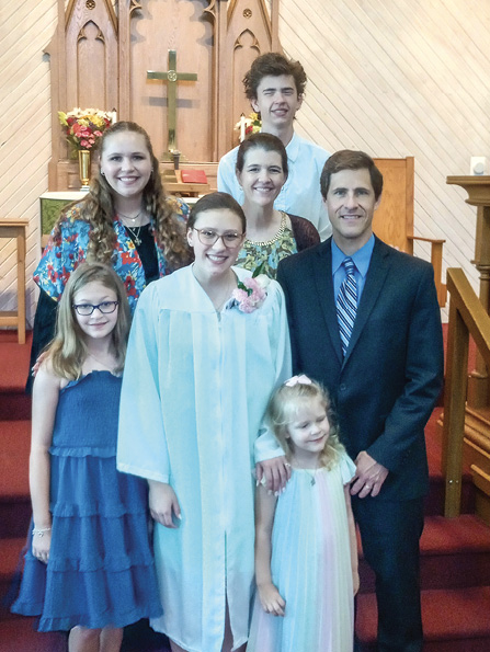 The Lindahl family at confirmation